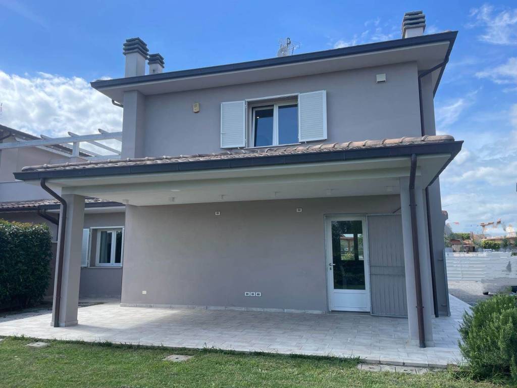 villa in vendita a Buggiano in zona Buggiano Castello