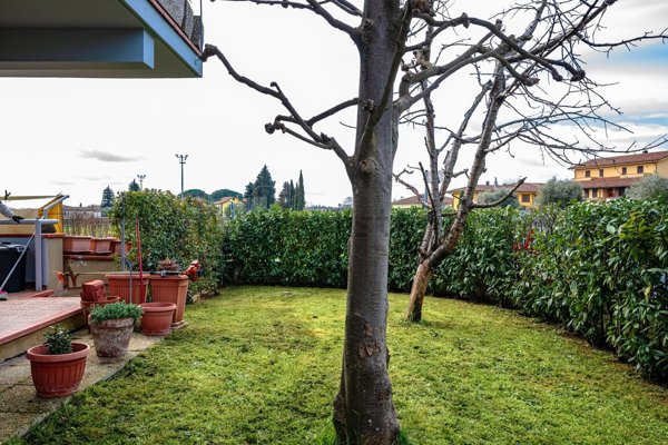 casa indipendente in vendita a Buggiano in zona Borgo a Buggiano