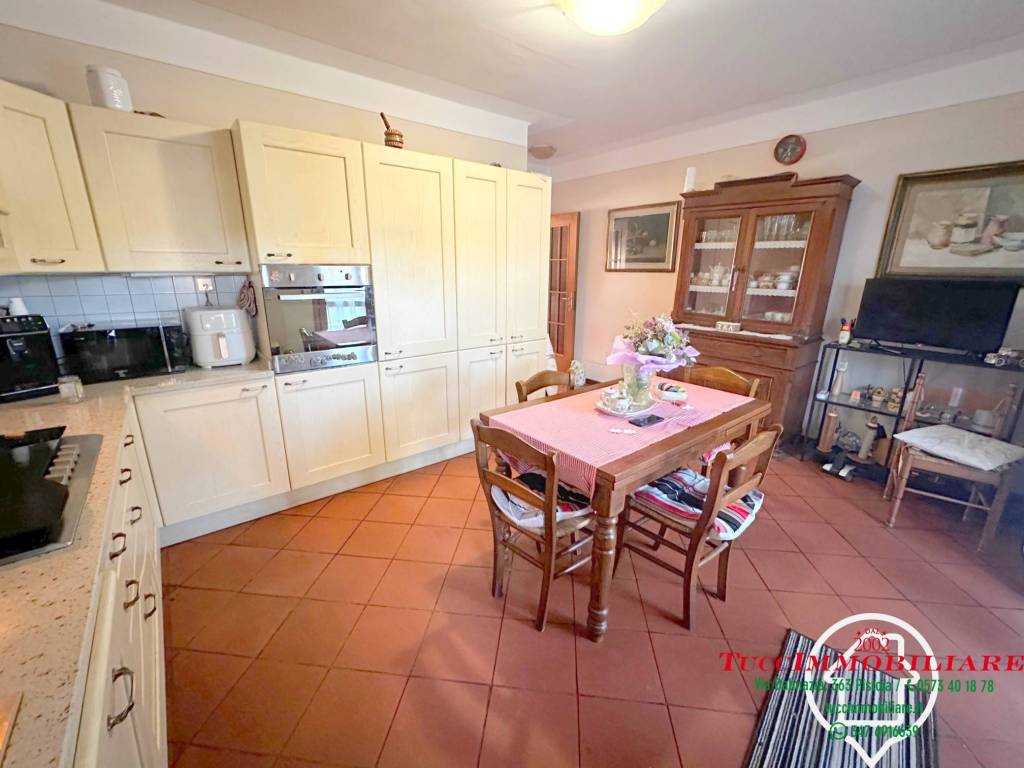 casa indipendente in vendita a Buggiano in zona Santa Maria