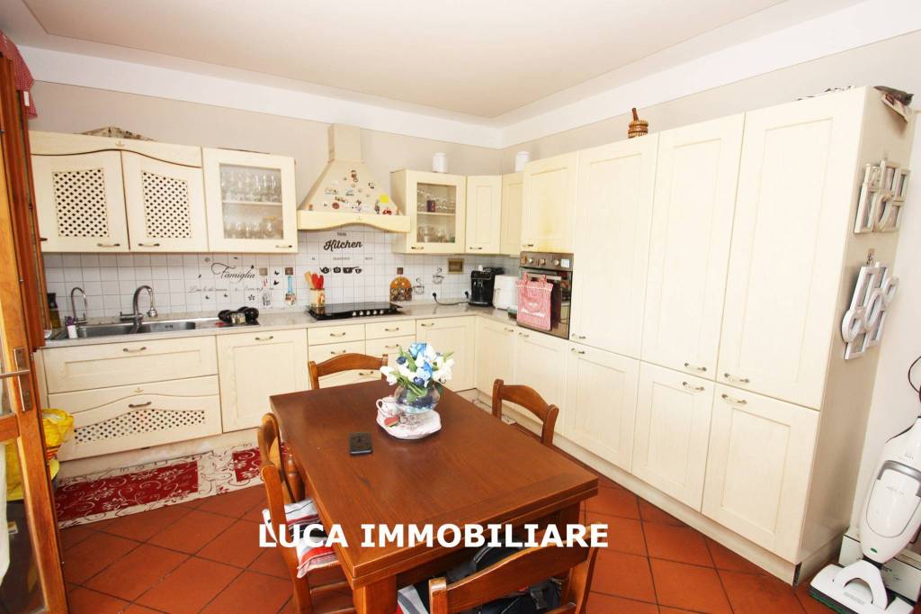casa indipendente in vendita a Buggiano