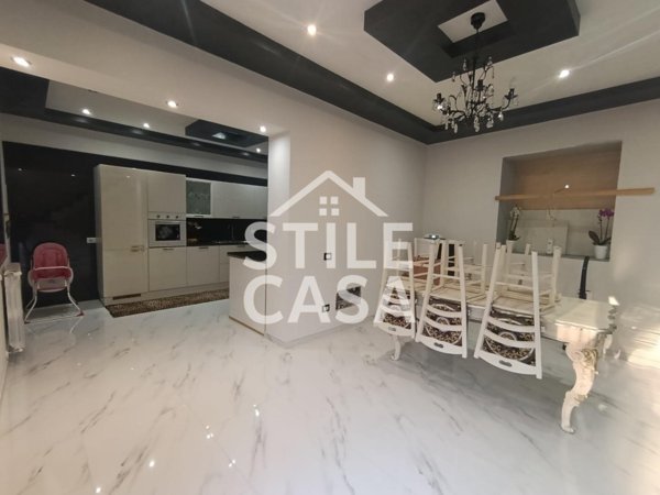 casa indipendente in vendita a Buggiano in zona Borgo a Buggiano