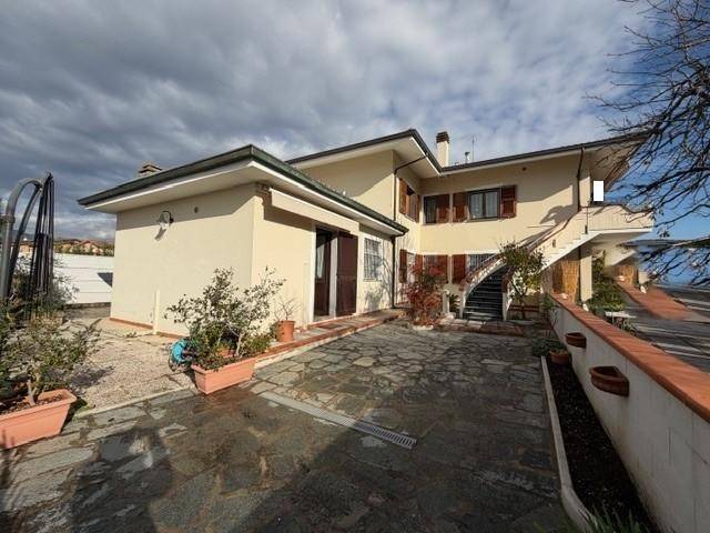 appartamento in vendita a Buggiano in zona Pittini