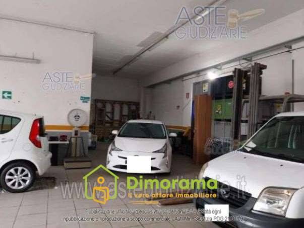 negozio in vendita a Buggiano