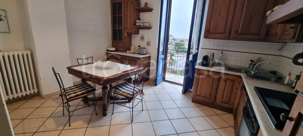 appartamento in vendita a Buggiano in zona Borgo a Buggiano