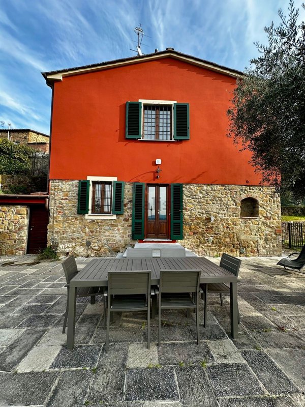 casa indipendente in vendita a Buggiano