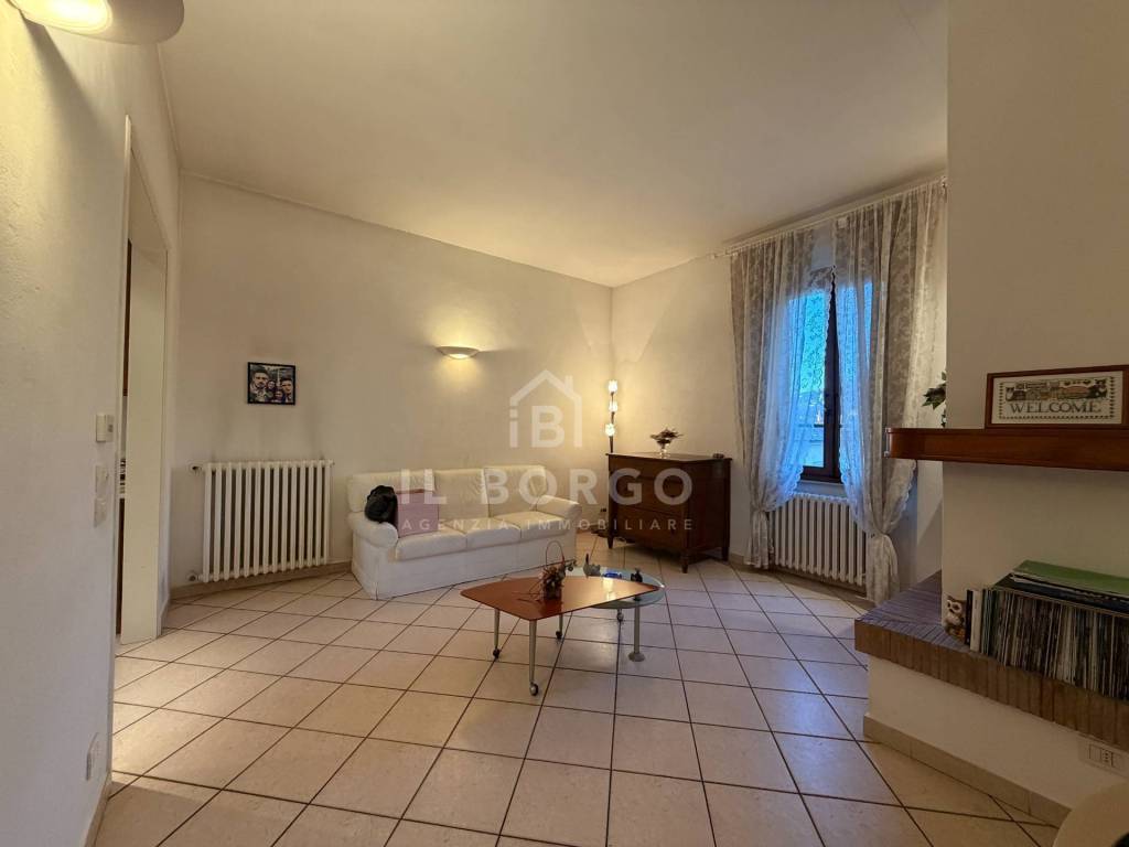 appartamento in vendita a Buggiano in zona Borgo a Buggiano