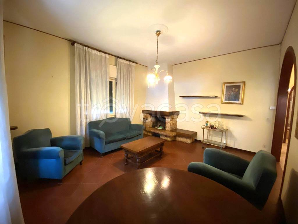 casa indipendente in vendita a Buggiano in zona Borgo a Buggiano