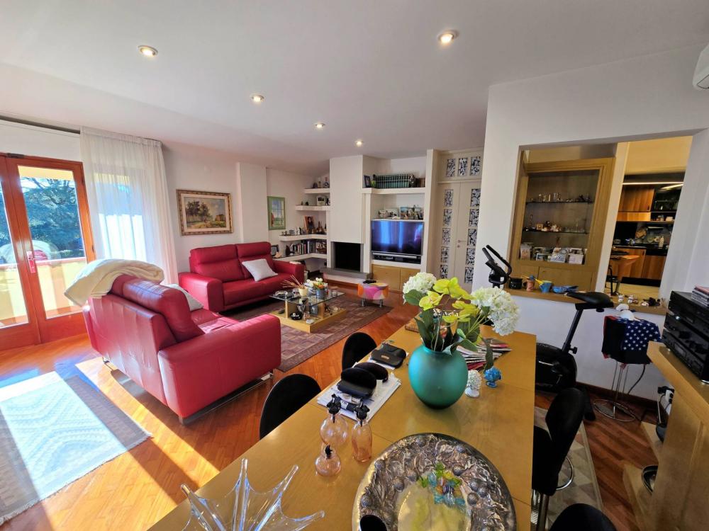 appartamento in vendita a Buggiano in zona Borgo a Buggiano