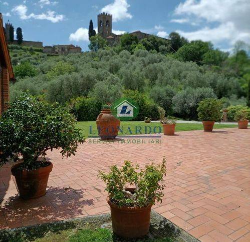 casa indipendente in vendita a Buggiano in zona Borgo a Buggiano