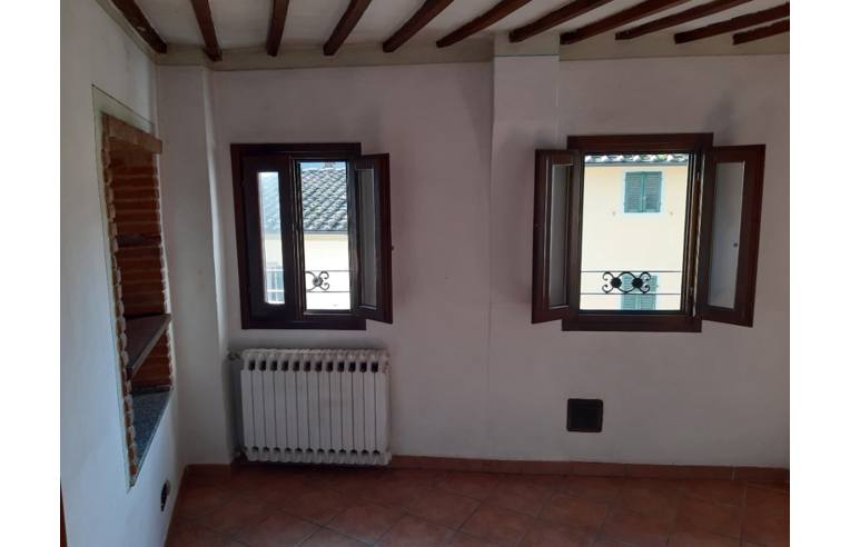 appartamento in vendita a Buggiano in zona Borgo a Buggiano