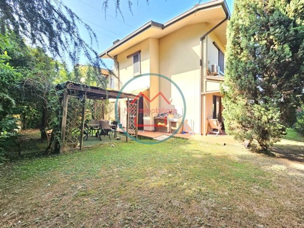 casa indipendente in vendita a Buggiano in zona Borgo a Buggiano