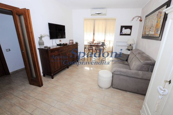 appartamento in vendita a Buggiano in zona Borgo a Buggiano