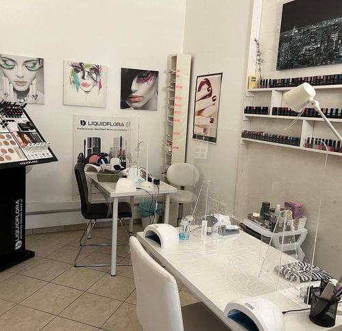 negozio in vendita a Buggiano in zona Borgo a Buggiano