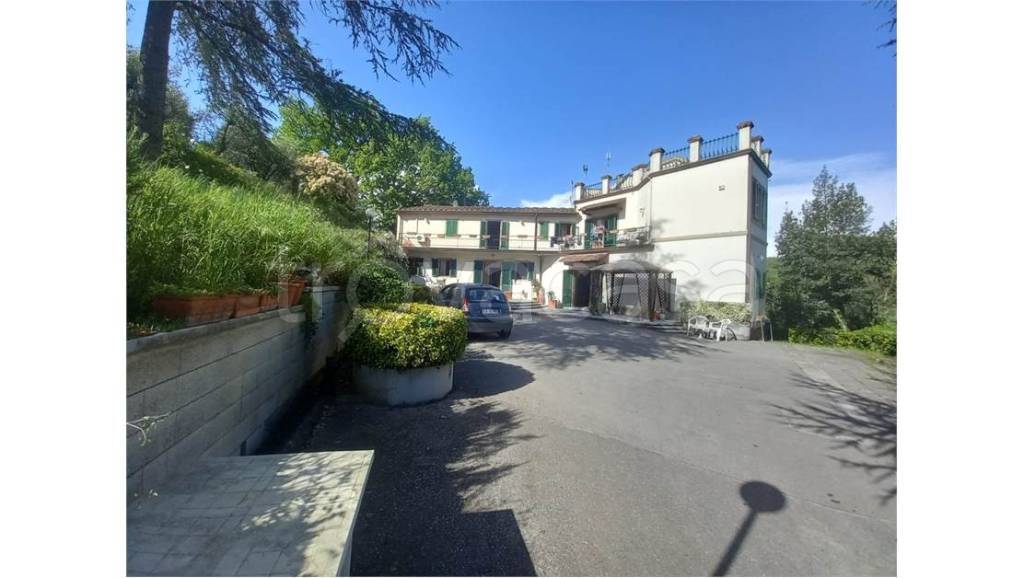 casa indipendente in vendita a Buggiano in zona Stignano