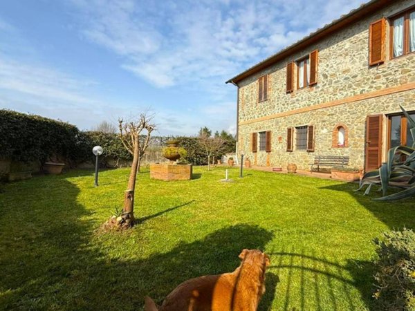 casa indipendente in vendita a Buggiano in zona Borgo a Buggiano