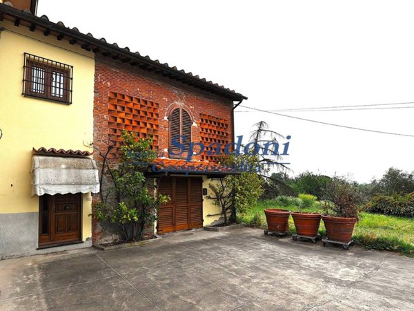 casa indipendente in vendita a Buggiano