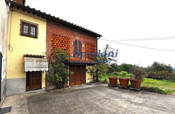 casa indipendente in vendita a Buggiano