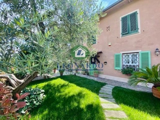 appartamento in vendita a Buggiano in zona Borgo a Buggiano