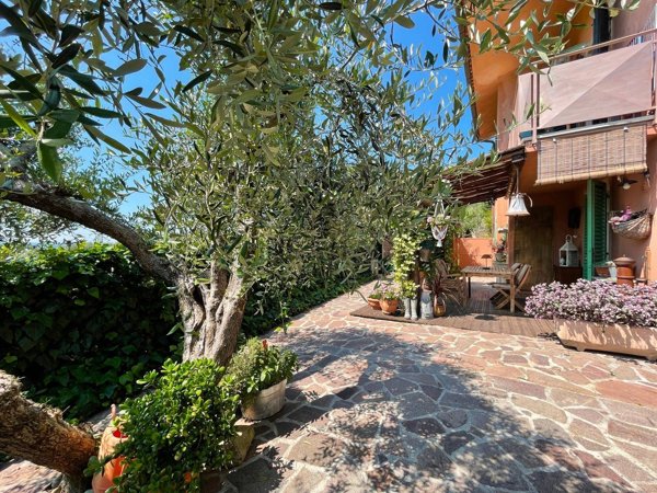 casa indipendente in vendita a Buggiano