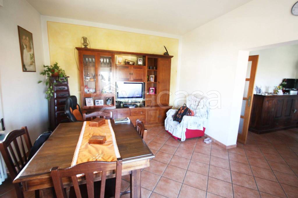 appartamento in vendita a Buggiano in zona Santa Maria