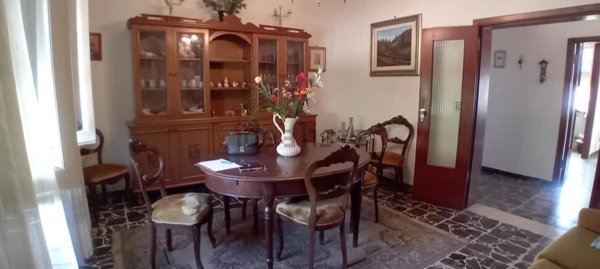 appartamento in vendita a Buggiano in zona Borgo a Buggiano