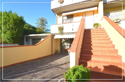 casa indipendente in vendita a Buggiano in zona Pittini