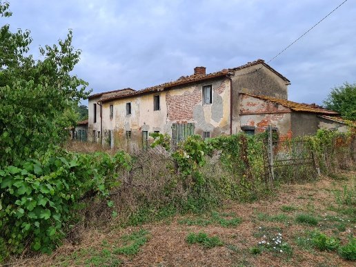 casa indipendente in vendita a Buggiano