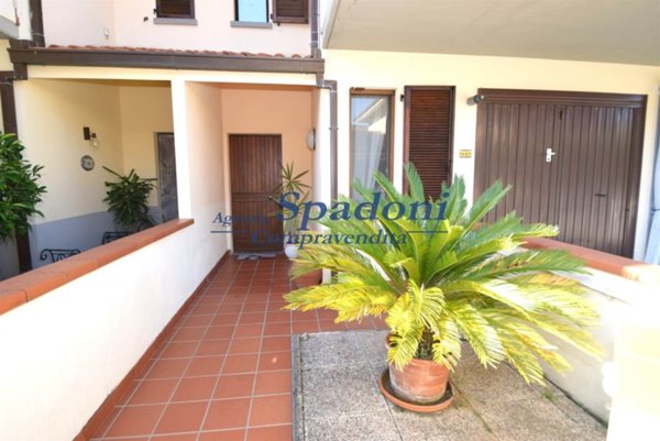 casa indipendente in vendita a Buggiano in zona Santa Maria
