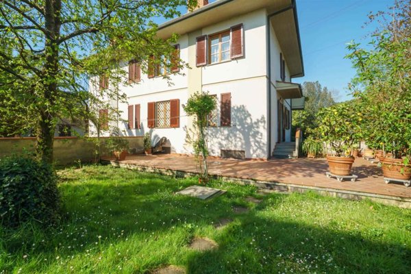casa indipendente in vendita a Buggiano in zona Santa Maria