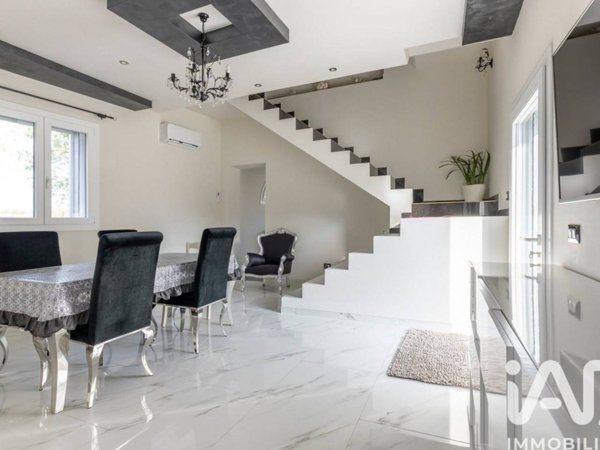 casa indipendente in vendita a Buggiano