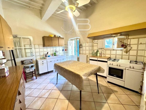 casa indipendente in vendita a Buggiano in zona Borgo a Buggiano