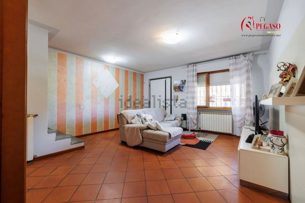 casa indipendente in vendita a Buggiano in zona Santa Maria