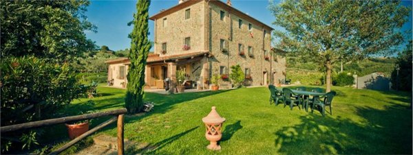casa indipendente in vendita a Lamporecchio