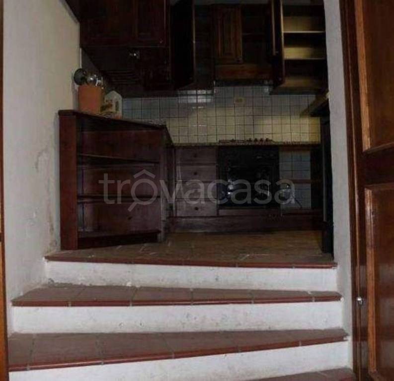 casa indipendente in vendita a Lamporecchio