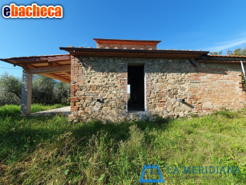 casa indipendente in vendita a Lamporecchio
