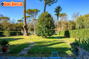 casa indipendente in vendita a Lamporecchio