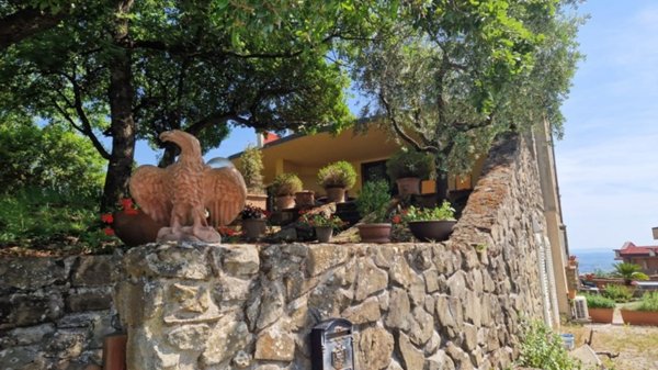 appartamento in vendita a Lamporecchio in zona San Baronto