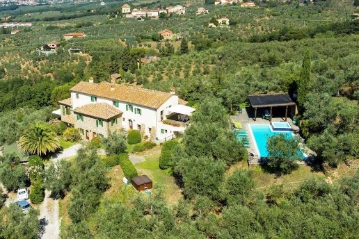 casa indipendente in vendita a Lamporecchio