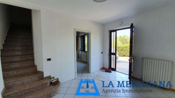 intera palazzina in vendita a Lamporecchio