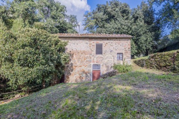 casa indipendente in vendita a Lamporecchio