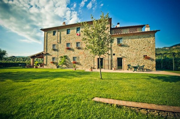 appartamento in vendita a Lamporecchio in zona Mastromarco