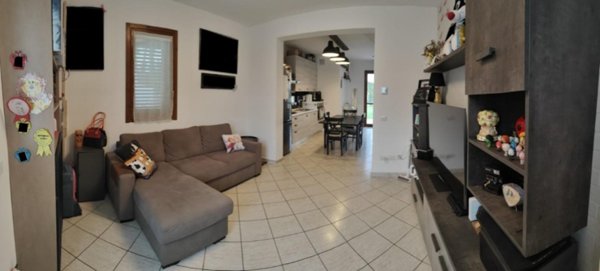 casa indipendente in vendita a Lamporecchio