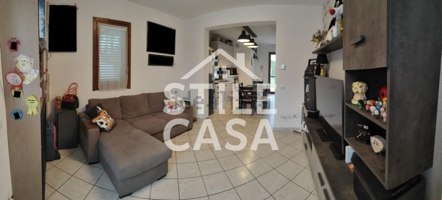 casa indipendente in vendita a Lamporecchio