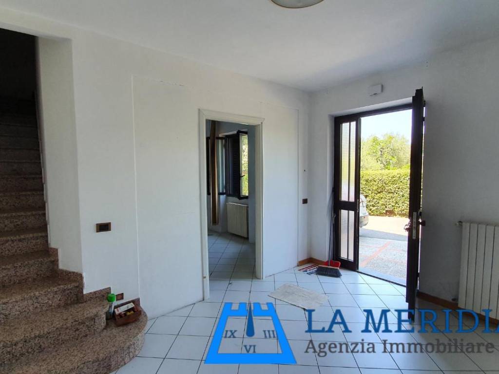 casa indipendente in vendita a Lamporecchio