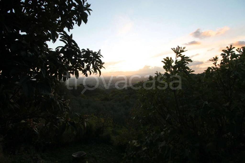 appartamento in vendita a Lamporecchio in zona San Baronto