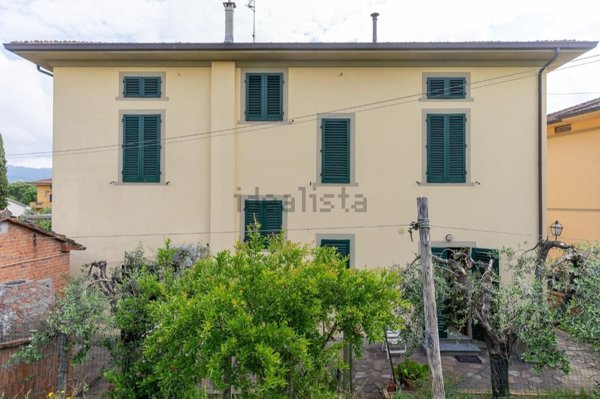 casa indipendente in vendita a Lamporecchio