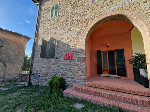 appartamento in vendita a Lamporecchio in zona Porciano