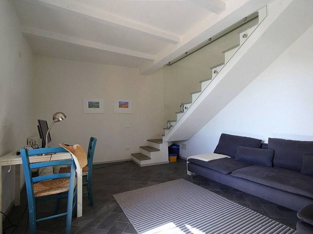 casa indipendente in vendita a Lamporecchio