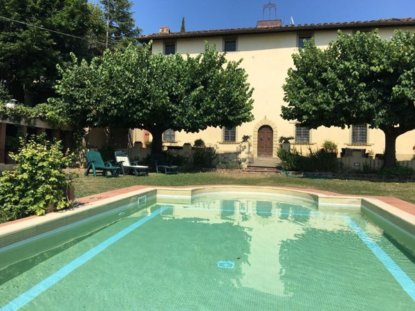 casa indipendente in vendita a Lamporecchio
