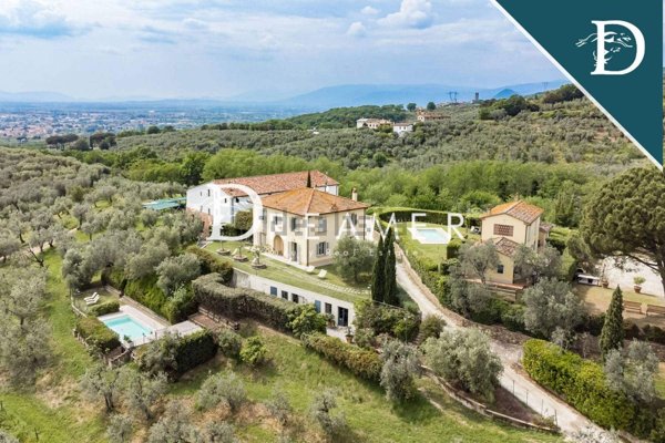 casa indipendente in vendita a Lamporecchio